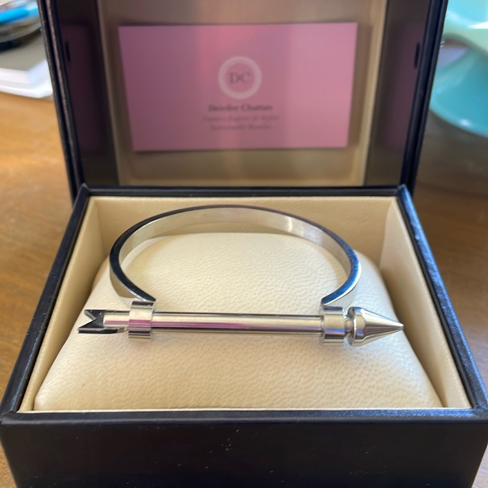 New Arrow Stainless Steal Screw in Bracelet